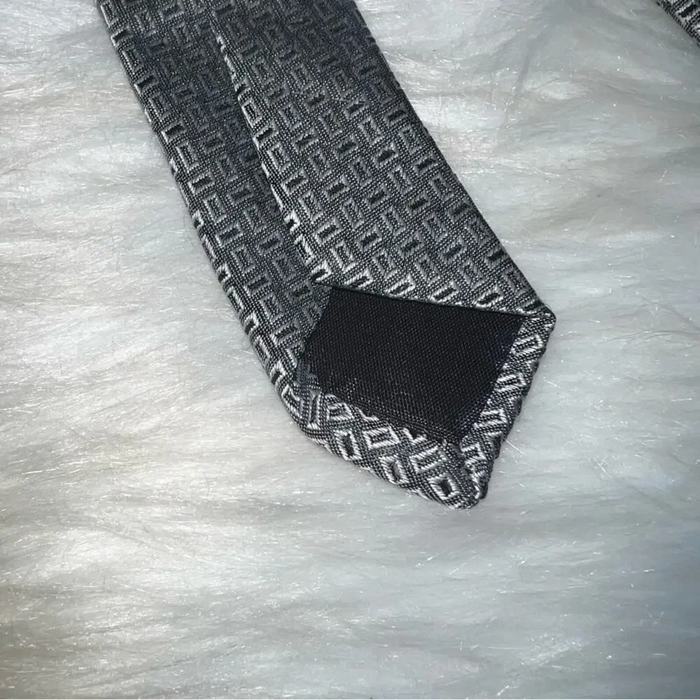 Yves Saint Laurent Vintage YSL 100% Silk Gray Black Men’s Abstract Necktie USA